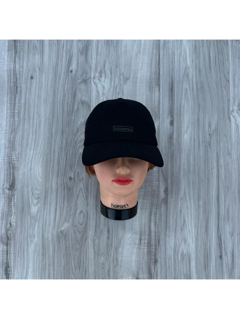Lululemon black baseball cap